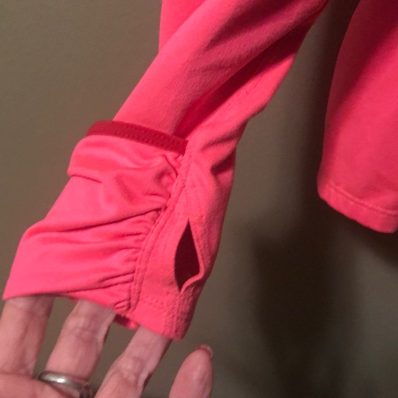 Nike Running Dri-Fit Pullover Hoodie Top - Picture 4 of 8